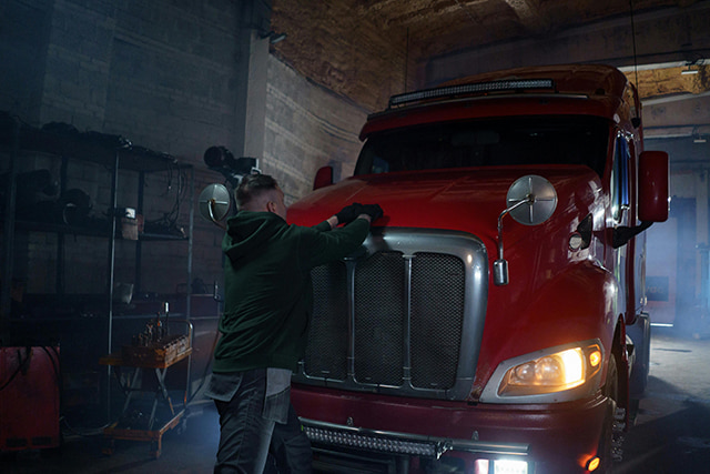 Timely Drayage Trucking Services