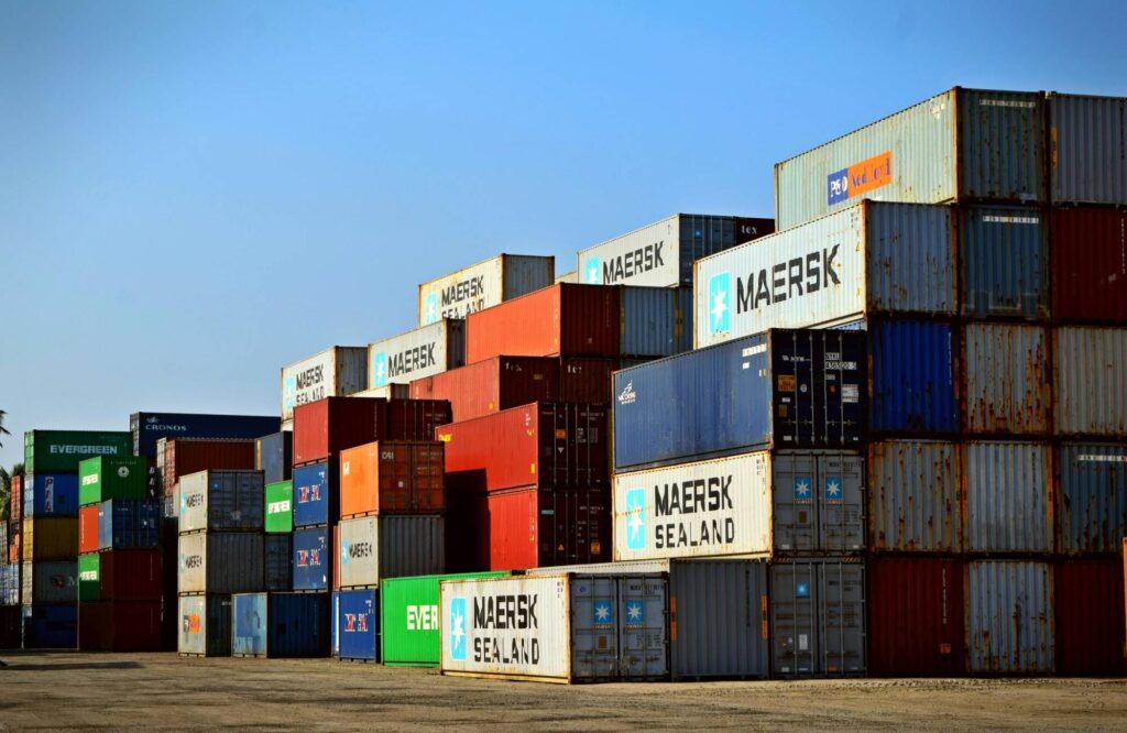 Drayage container